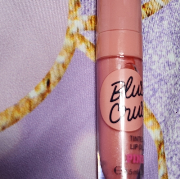 VICTORIAS SECRET PINK Tinted Lip Oil Gloss Blush Crush NEW - Picture 2 of 3